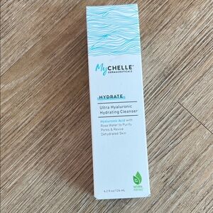 Hydrate Ultra Hyaluronic Cleanser - White